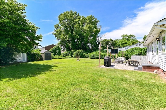 104 Hodges Manor Rd, Portsmouth, VA 23701 - view of grassy yard featuring a patio