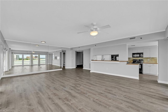 3556 Shore Dr Unit 704, Virginia Beach, VA 23455 - unfurnished living room featuring ceiling fan, wood finished floors, and baseboards