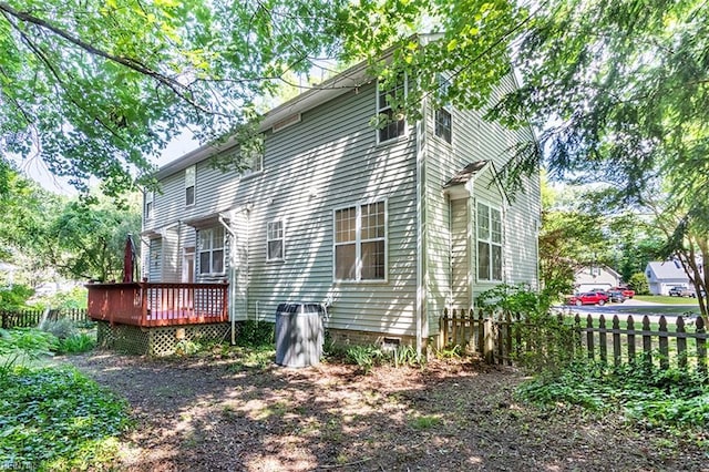 1209 Willow Creek Ct, Chesapeake, VA 23321 - rear view of property featuring a deck
