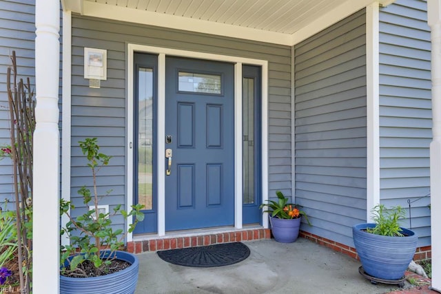 2825 Ridgeboard Pl, Chesapeake, VA 23323 - entrance to property featuring a porch