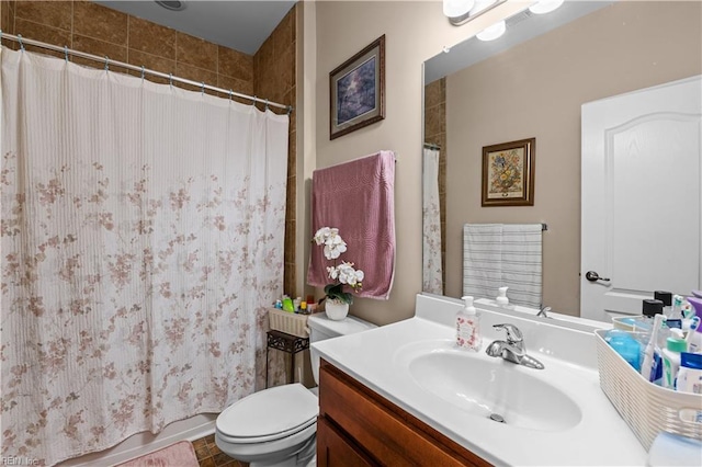 331 Fountain Way Unit 66, Hampton, VA 23666 - full bath featuring toilet, vanity, and curtained shower