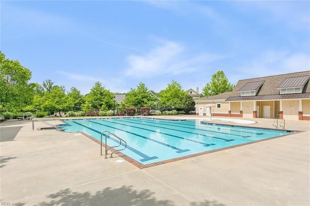 5414 Foundation St, Williamsburg, VA 23188 - community pool with a patio