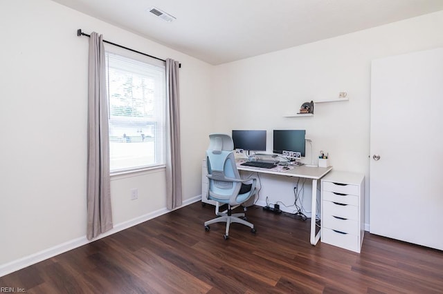 1 Lake Walk Xing, Hampton, VA 23666 - office space with wood finished floors and baseboards