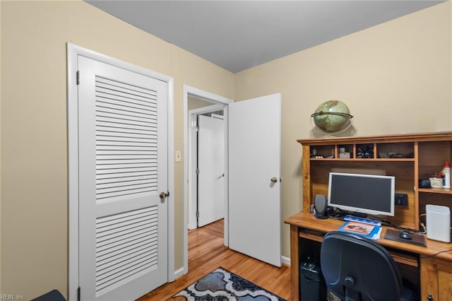 8332 Halprin Dr, Norfolk, VA 23518 - office space with light wood finished floors and baseboards