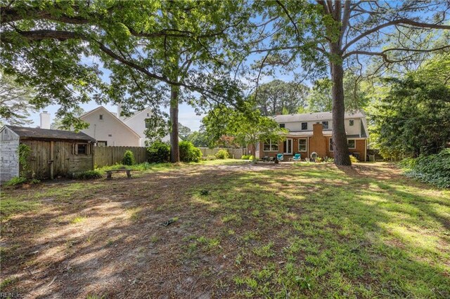 6052 Newport Cres, Norfolk, VA 23505 - view of yard with a patio area