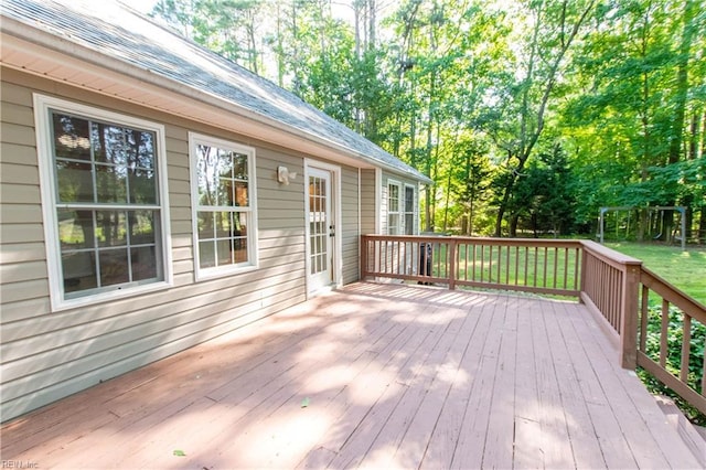 505 Plantation Rd, North, VA 23128 - view of wooden deck