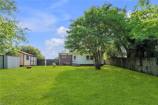 6413 Natrona Ave, Norfolk, VA 23509 - view of yard