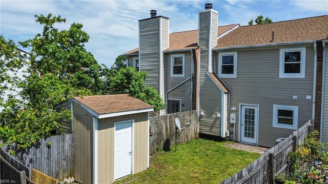 3531 Woodburne Dr, Virginia Beach, VA 23452 - back of property featuring a chimney and a shingled roof