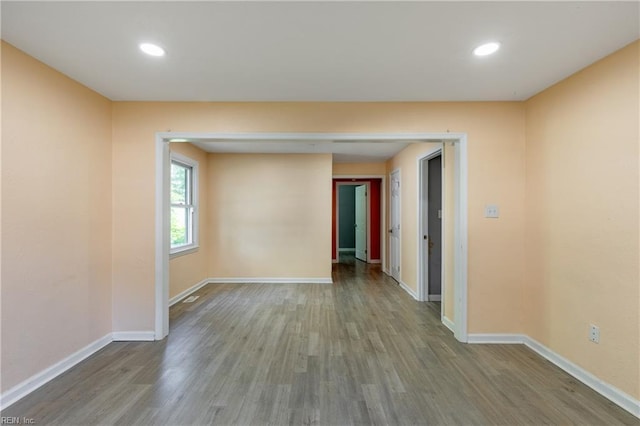 624 Highland Ct, Newport News, VA 23605 - empty room featuring wood finished floors, baseboards, and recessed lighting