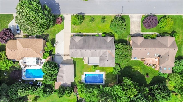 1364 Sir Richard Rd, Virginia Beach, VA 23455 - bird's eye view of a pool area