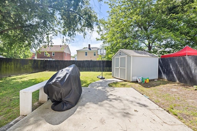 127 Clyde St, Hampton, VA 23669 - view of patio