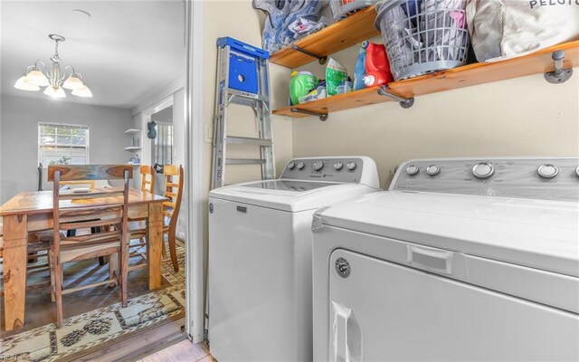 4917 Erskine St, Virginia Beach, VA 23462 - laundry area featuring washer and clothes dryer and a chandelier