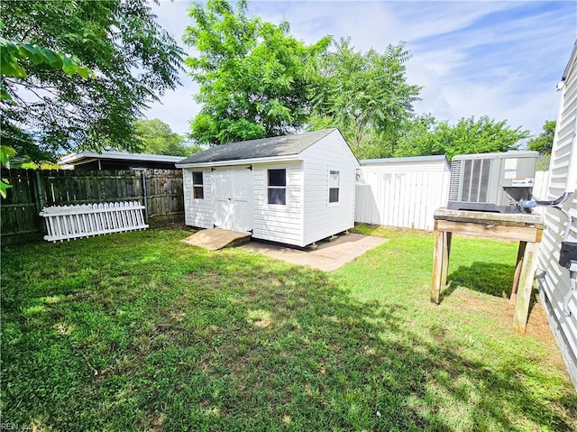 1251 Little Bay Ave, Norfolk, VA 23503 - view of yard featuring cooling unit