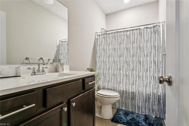 418 Fishers Ct, Hampton, VA 23666 - bathroom featuring toilet, vanity, and a shower with curtain