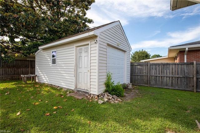 8121 Walters Dr, Norfolk, VA 23518 - view of outdoor structure featuring a fenced backyard