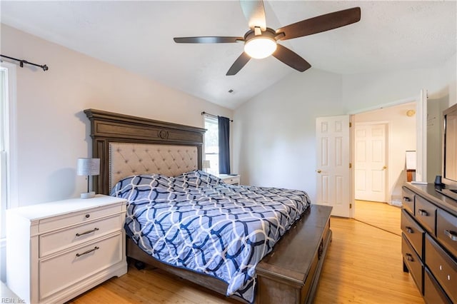 11 Thomas Athey Ct, Hampton, VA 23666 - bedroom with light wood finished floors, lofted ceiling, and a ceiling fan