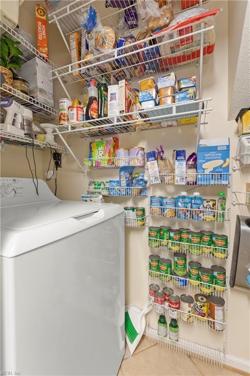 606 Queens Xing, Williamsburg, VA 23185 - storage area featuring washer / clothes dryer