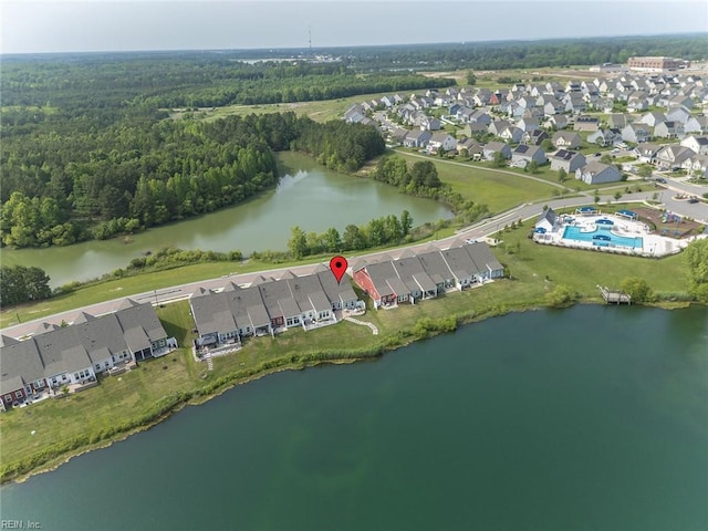 161 Kenny Ln, Smithfield, VA 23430 - aerial view of property and surrounding area featuring a nearby body of water, a heavily wooded area, and nearby suburban area