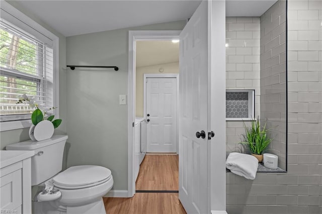3521 Melinda Pl, Virginia Beach, VA 23452 - bathroom with wood finished floors, toilet, vanity, and baseboards