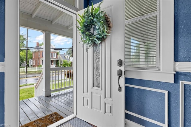 804 E Pembroke Ave, Hampton, VA 23669 - view of exterior entry with a porch