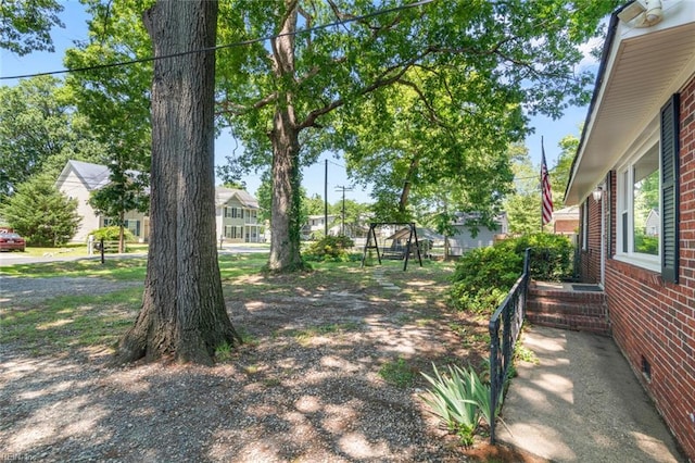 1204 Elder Ave, Chesapeake, VA 23325 - view of yard