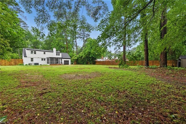 4328 Thoroughgood Dr, Virginia Beach, VA 23455 - view of yard