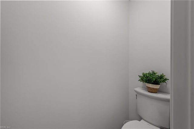 2011 River Pearl Way, Chesapeake, VA 23321 - bathroom featuring toilet
