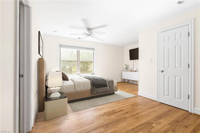 1825 N Alanton Dr, Virginia Beach, VA 23454 - bedroom with crown molding, light wood-style flooring, baseboards, and a ceiling fan