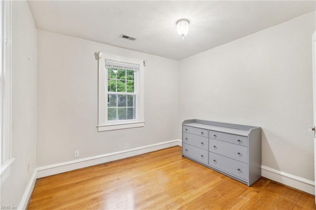 3 Acorn St, Hampton, VA 23669 - bedroom featuring wood finished floors and baseboards