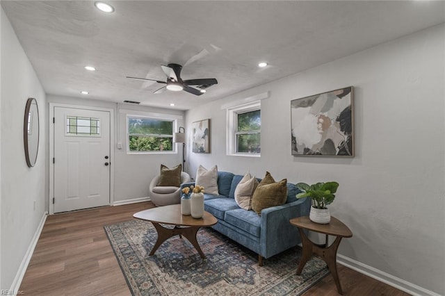 10 Hopkins St, Hampton, VA 23663 - living area featuring wood finished floors, recessed lighting, baseboards, and ceiling fan