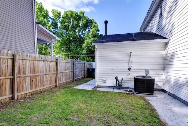 39 Morrison Ave, Newport News, VA 23601 - view of yard featuring central AC unit