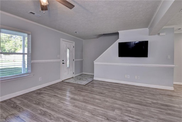 39 Morrison Ave, Newport News, VA 23601 - entrance foyer featuring wood finished floors, a textured ceiling, a ceiling fan, ornamental molding, and baseboards