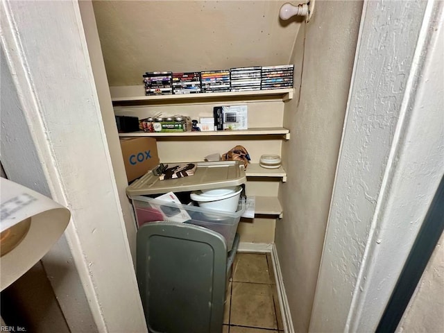 3860 Nansemond Cir, Norfolk, VA 23513 - laundry area featuring tile patterned floors and baseboards