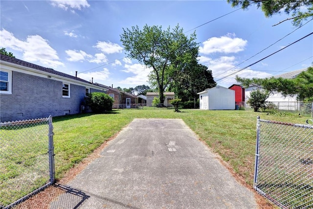 717 S Fallon Ct, Hampton, VA 23661 - view of yard