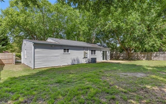4704 Lonewillow Ln, Virginia Beach, VA 23455 - back of property with central air condition unit