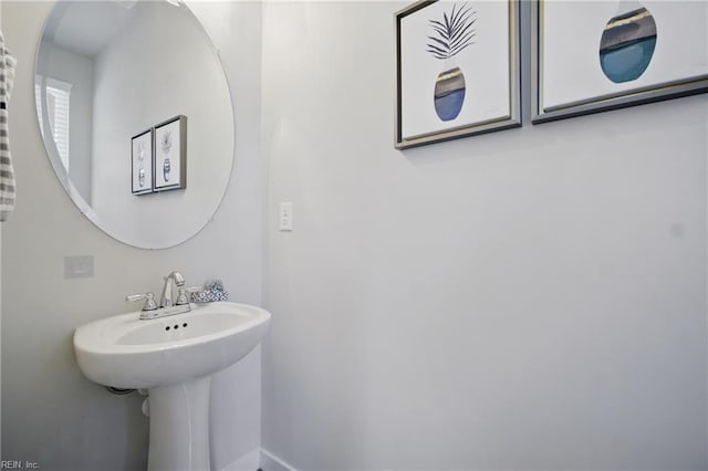 653 Waters Rd, Chesapeake, VA 23322 - bathroom with a sink