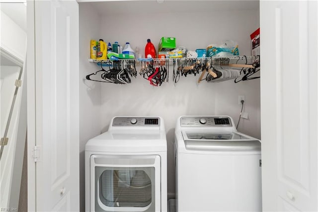 23 Mallory Way, Hampton, VA 23664 - washroom with washing machine and dryer