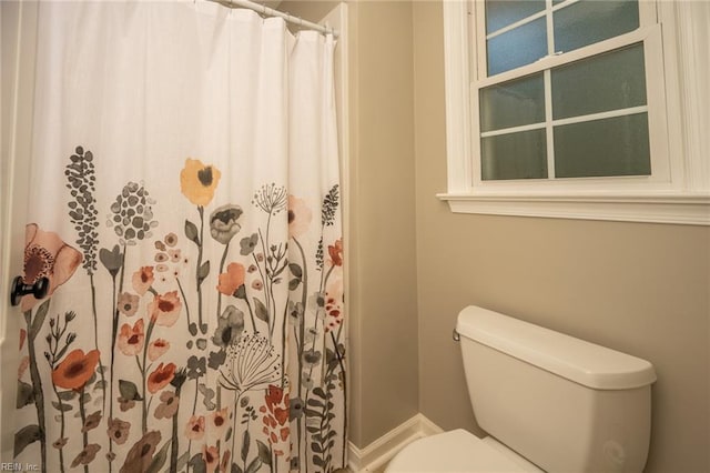 1020 Baydon Ln, Chesapeake, VA 23322 - full bathroom with toilet and curtained shower
