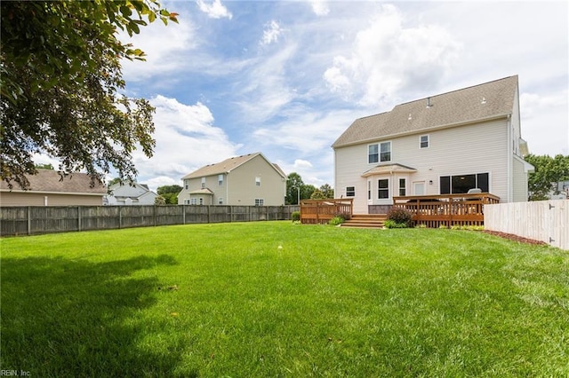 433 Fall Ridge Ln, Chesapeake, VA 23322 - back of house with a wooden deck
