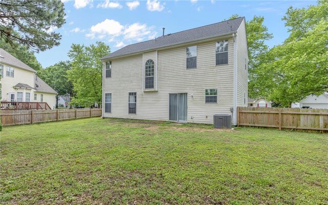 6329 Pelican Cres S, Suffolk, VA 23435 - back of property with central air condition unit