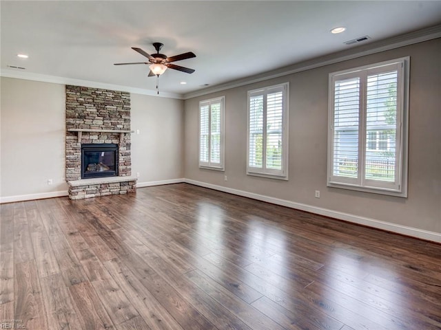 88 Alexandria Way, Carrollton, VA 23314 - unfurnished living room with crown molding, plenty of natural light, ceiling fan, hardwood / wood-style floors, and recessed lighting