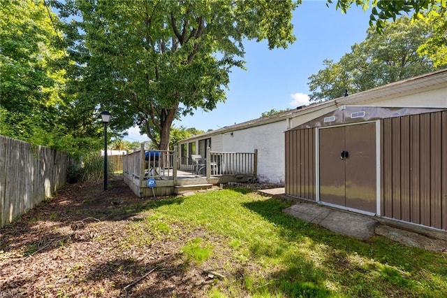 603 Page Dr, Hampton, VA 23669 - view of yard with a deck