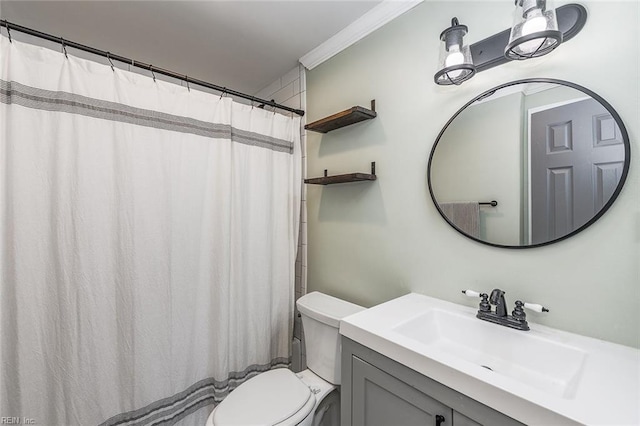 940 Blackwater Rd, Chesapeake, VA 23322 - full bath with toilet, vanity, crown molding, and a shower with shower curtain