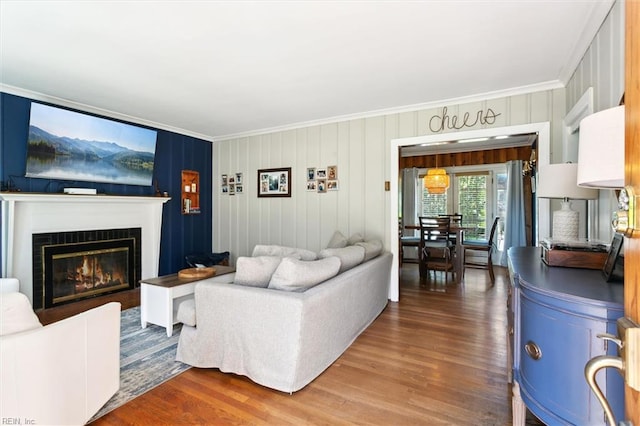 131 Robinson Rd, Hampton, VA 23661 - living room featuring crown molding, wood finished floors, and a glass covered fireplace