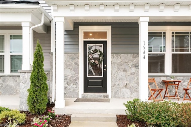 1544 Stanford Ln, Newport News, VA 23608 - entrance to property featuring stone siding and covered porch
