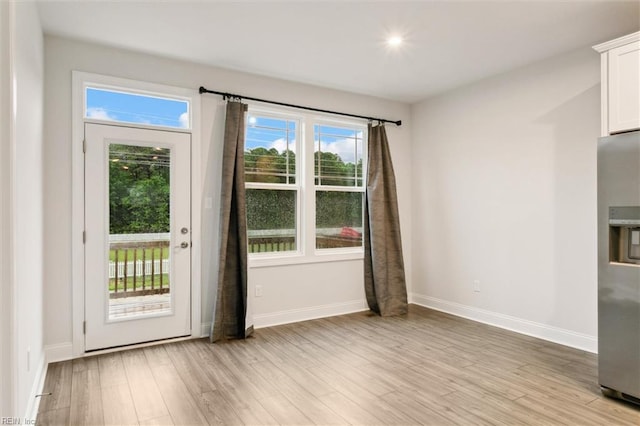 1544 Stanford Ln, Newport News, VA 23608 - entryway with light wood-style flooring, baseboards, and recessed lighting