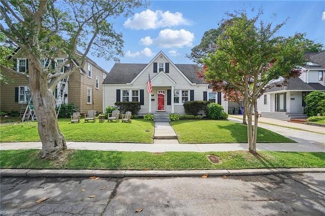 6223 Rolfe Ave, Norfolk, VA 23508 - view of front of property with a front lawn