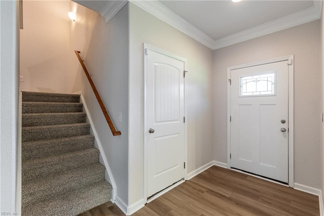 429 Draper Dr, Norfolk, VA 23505 - entryway featuring crown molding, wood finished floors, stairway, and baseboards