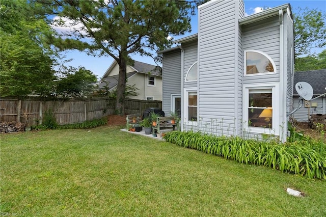 709 Roosevelt Ave, Virginia Beach, VA 23452 - view of yard