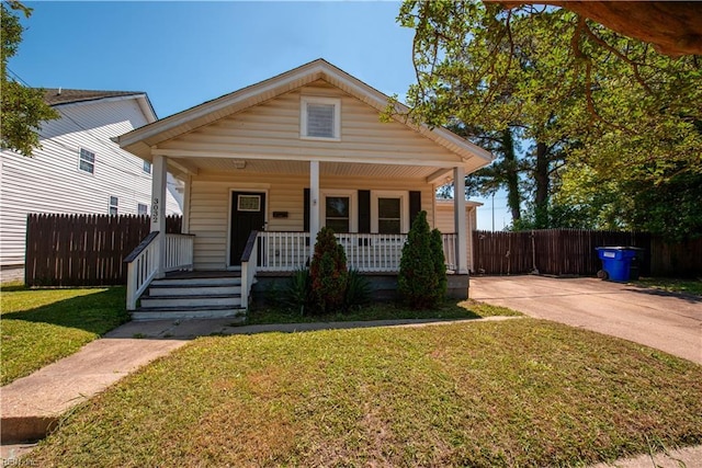 3032 Grandy Ave, Norfolk, VA 23509 - view of front facade with covered porch
